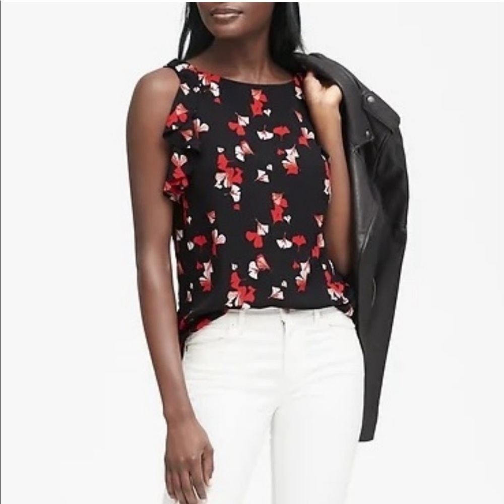Banana Republic  Flutter sleeve blouse